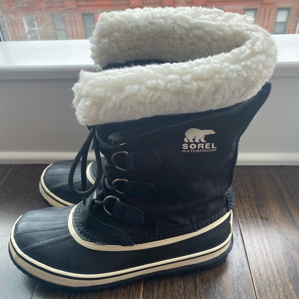 Sorel Carnival Snow Boots
